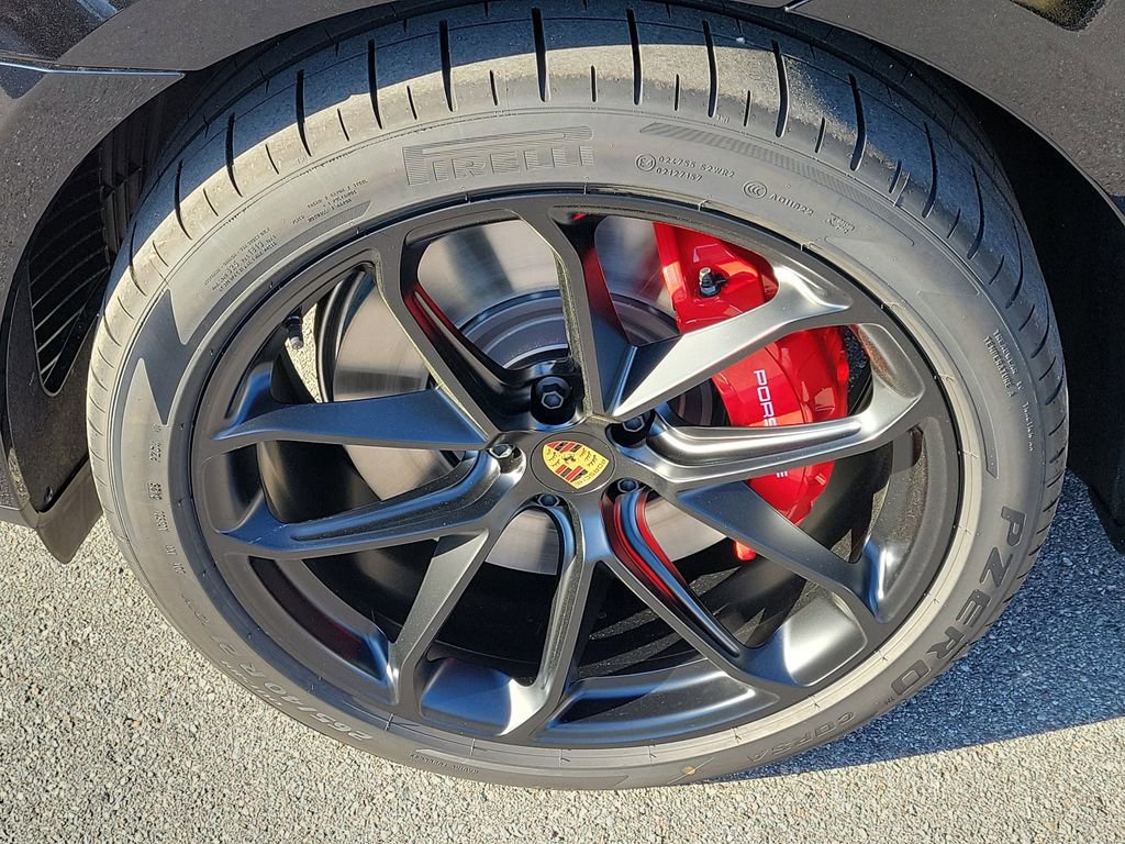 New 2026 Porsche Macan GTS image 12