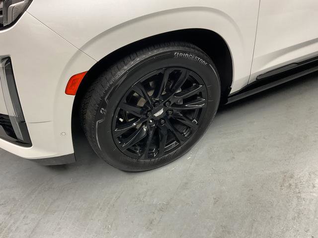 Used 2022 Cadillac Escalade Sport w/ Touring Package image 3