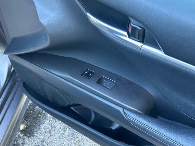 Certified 2022 Toyota Camry XSE FWD image 39