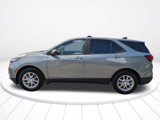 Used 2023 Chevrolet Equinox LS FWD image 7
