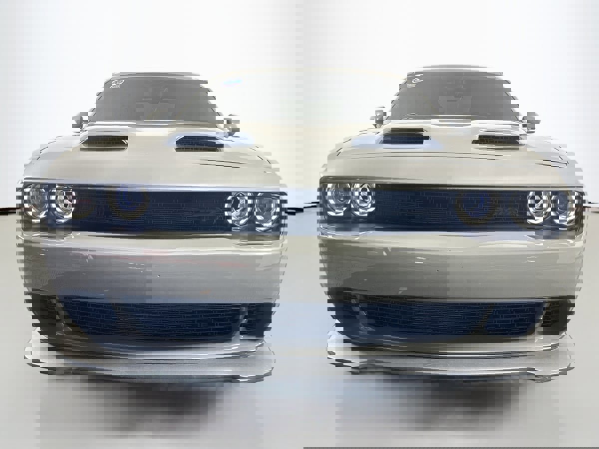 Used 2023 Dodge Challenger SRT Hellcat image 2