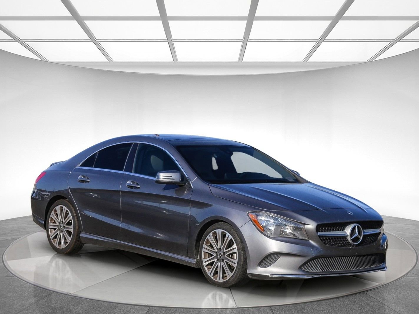 Used 2019 Mercedes-Benz CLA 250 image 4
