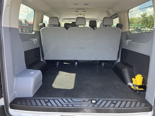 Used 2018 Ford Transit 150 XL RWD image 16