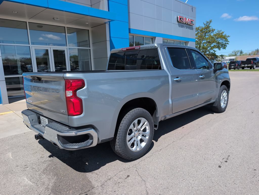 Used 2025 Chevrolet Silverado 1500 LTZ w/ LTZ Convenience Package II AWD/4WD image 8