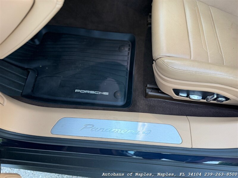 Used 2020 Porsche Panamera 4 AWD/4WD image 29
