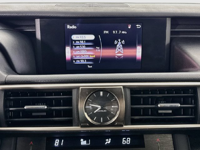 Used 2019 Lexus IS 300 RWD image 15
