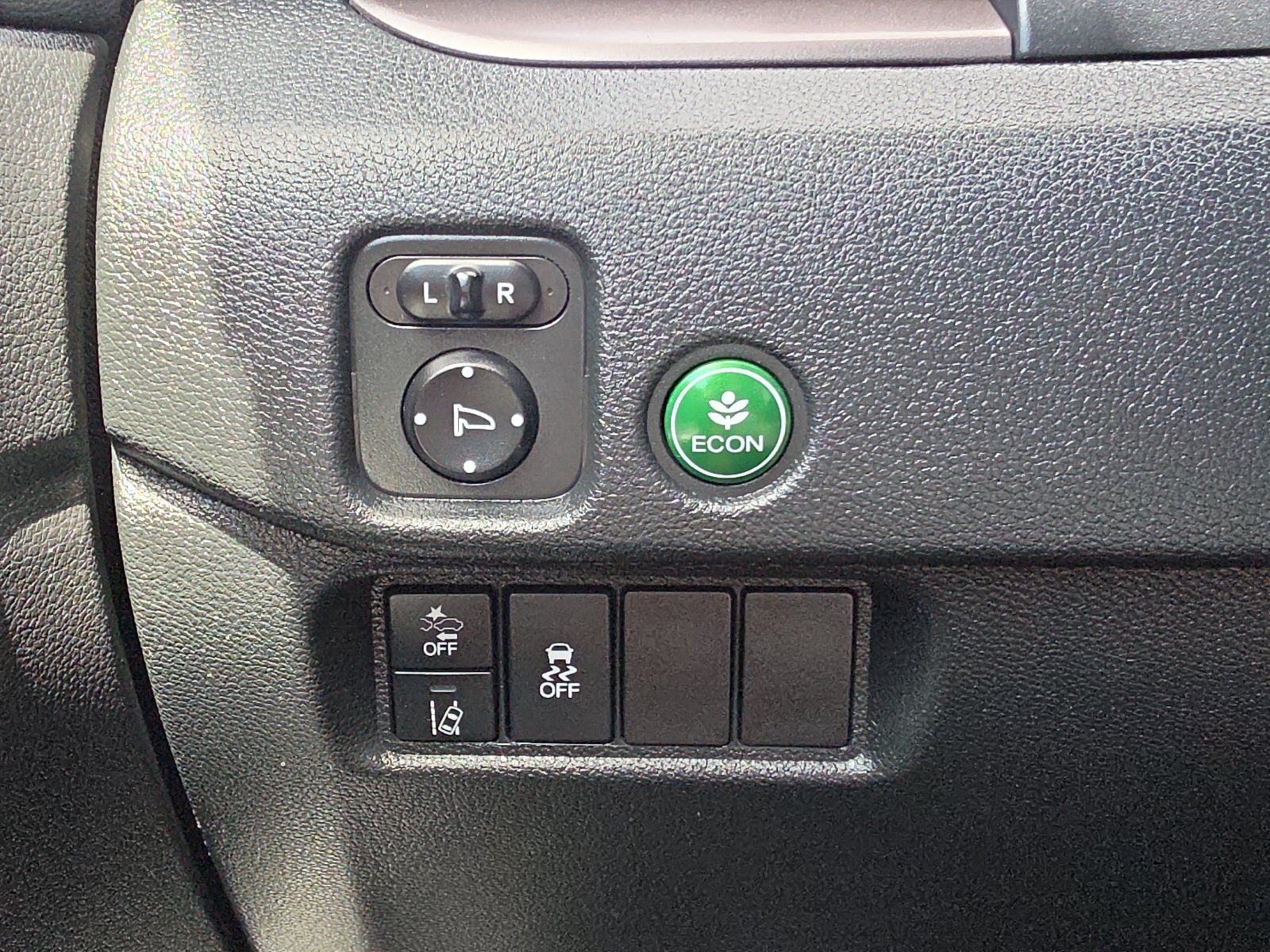 Used 2022 Honda Pilot Sport image 21