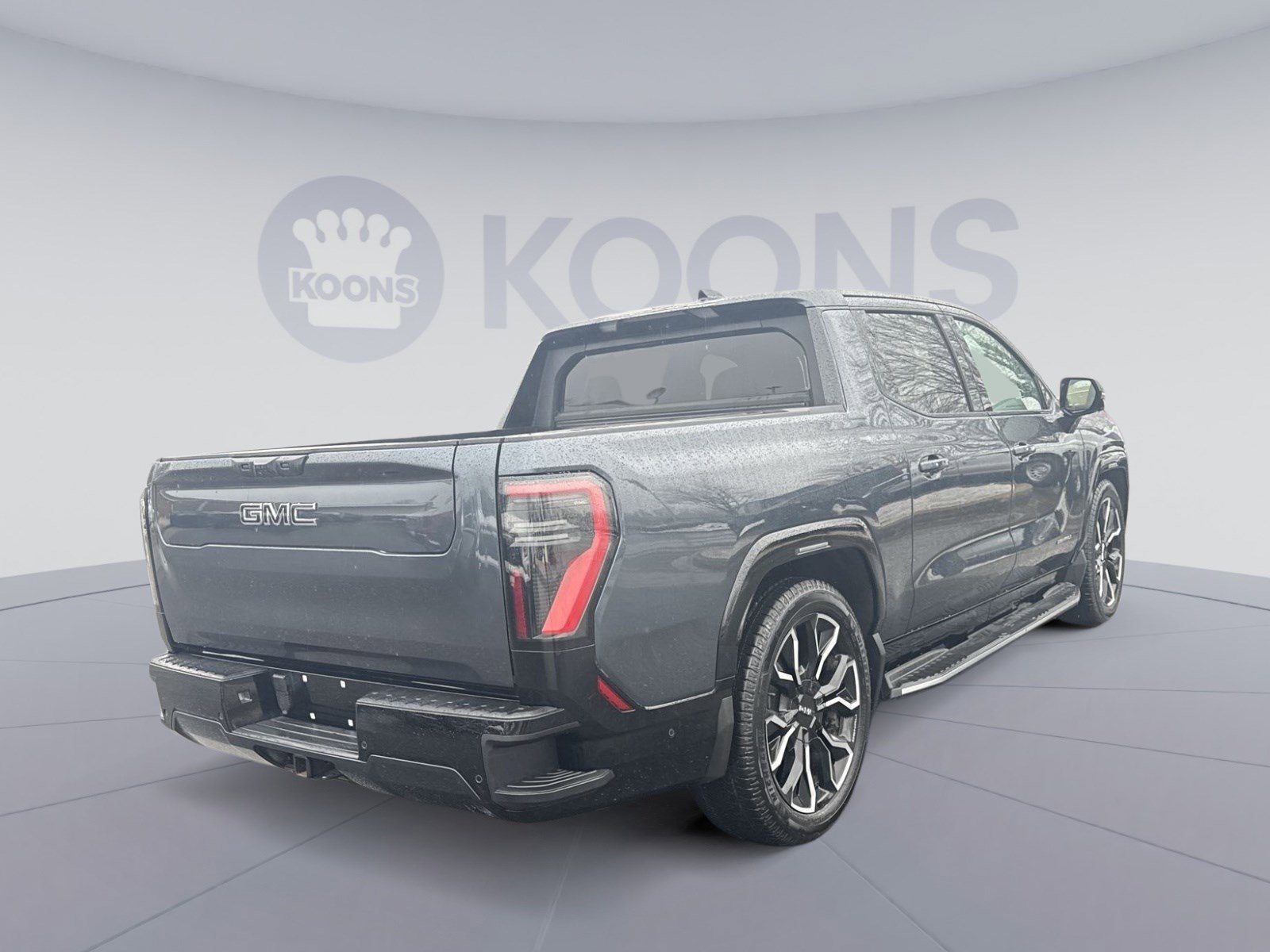 Used 2025 GMC Sierra EV Denali image 7