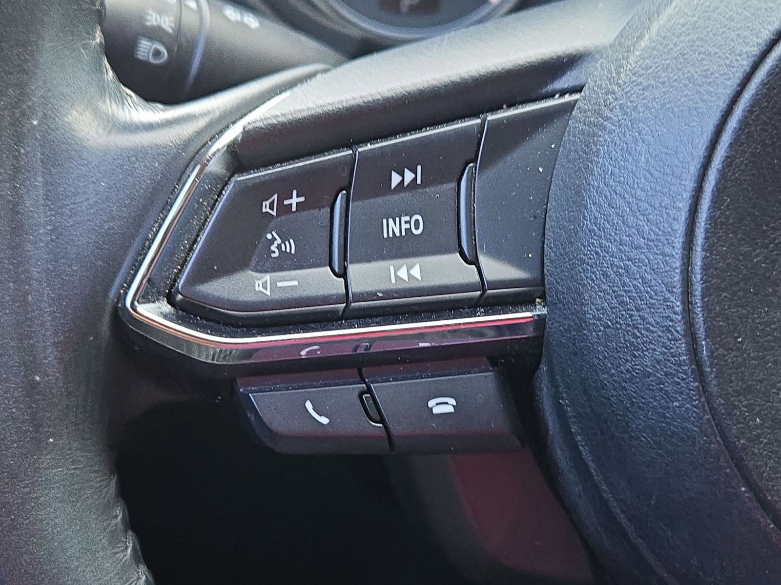 Used 2018 MAZDA CX-5 Touring w/ Preferred Equipment Package image 12