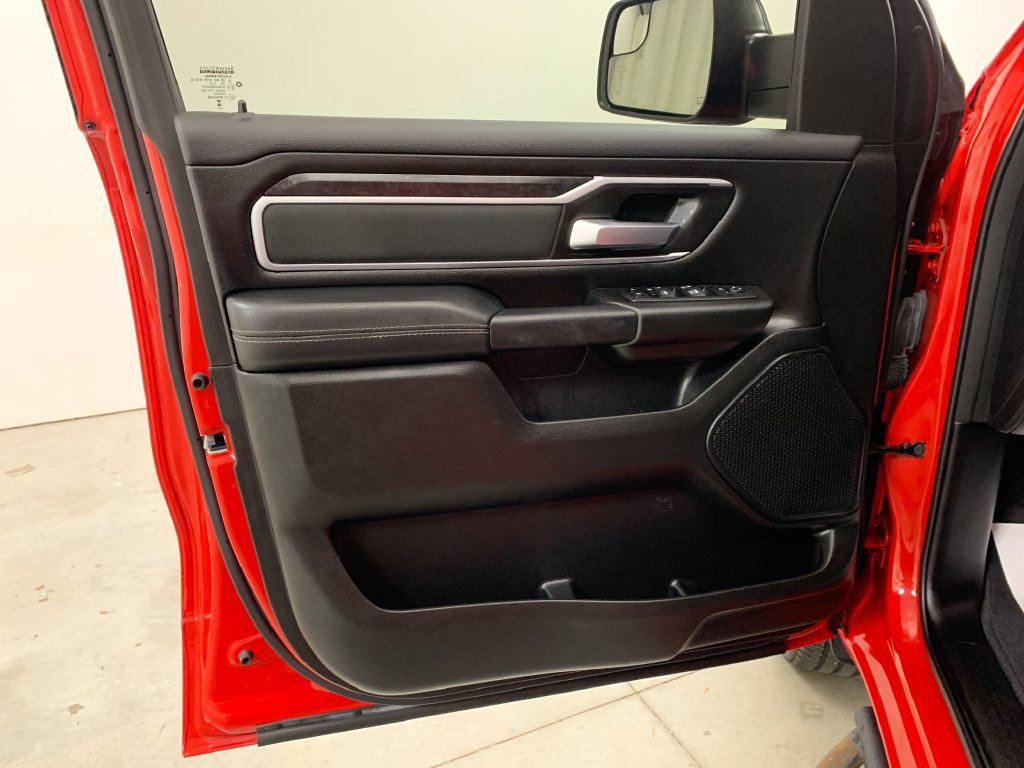 Used 2023 RAM 1500 Big Horn AWD/4WD image 6