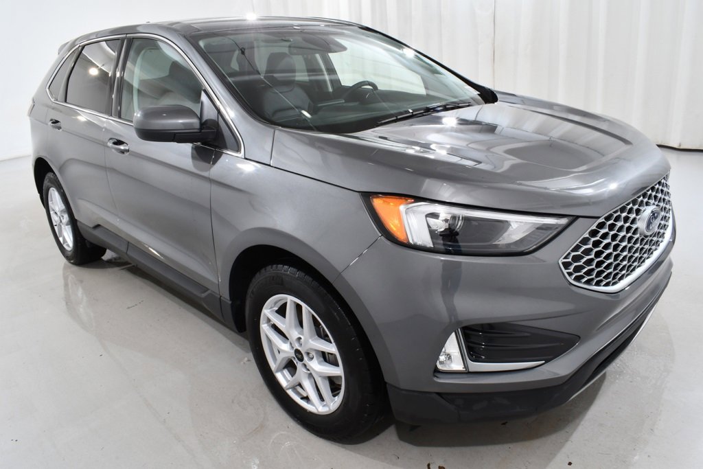 Used 2024 Ford Edge SEL w/ Convenience Package image 5