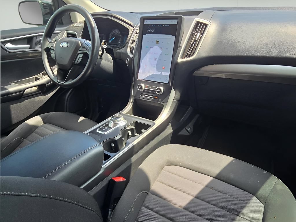 Used 2022 Ford Edge SE w/ Black Appearance Package AWD/4WD image 14