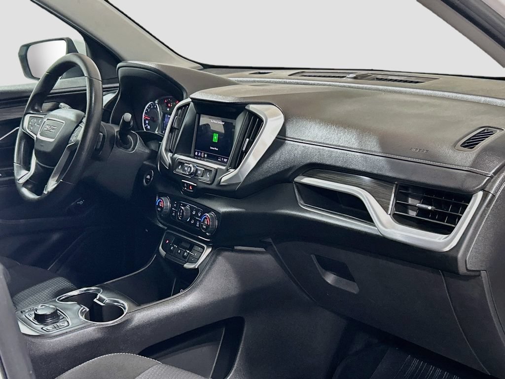 Used 2022 GMC Terrain SLE w/ Driver Convenience Package FWD image 26