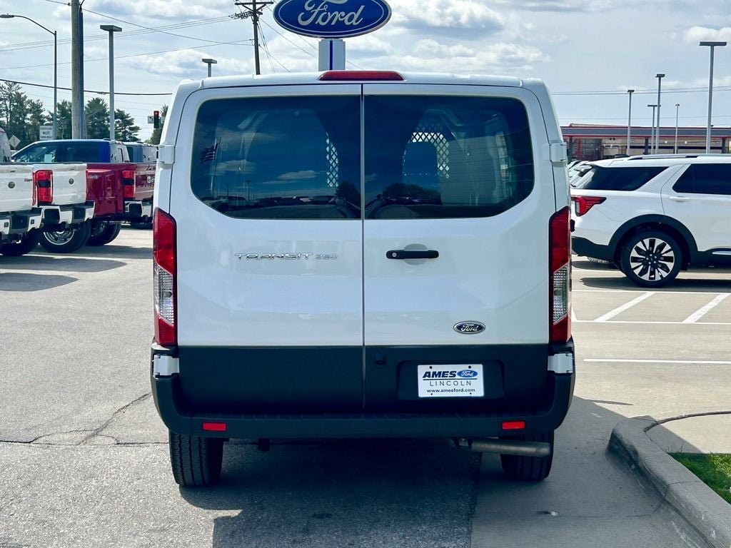 Certified 2025 Ford Transit 250 Low Roof w/ Exterior Upgrade Package RWD image 5