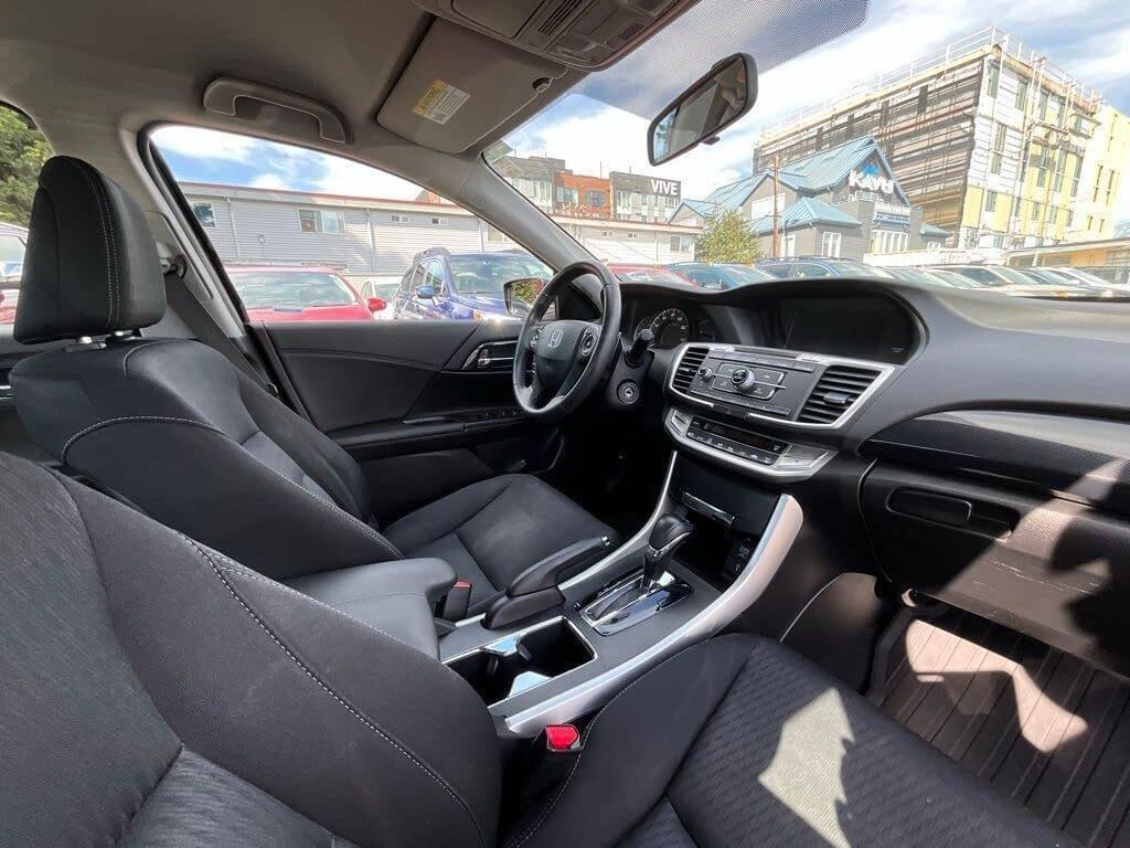 Used 2013 Honda Accord Sport image 16