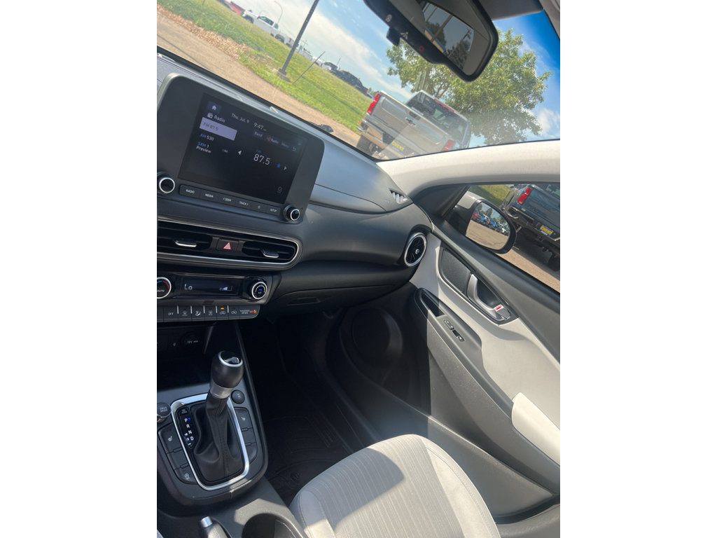 Used 2022 Hyundai Kona SEL w/ Convenience Package AWD/4WD image 20