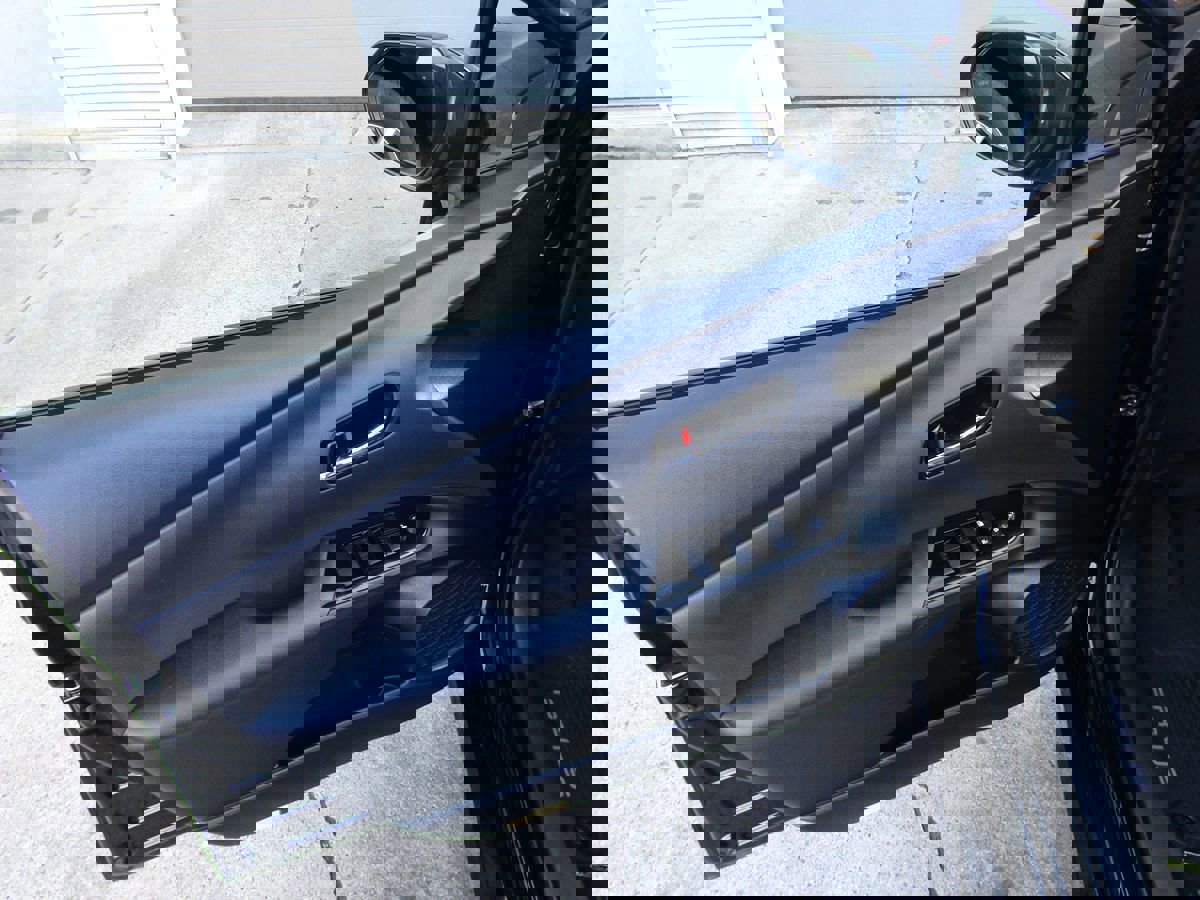 Used 2021 Toyota Prius XLE image 26