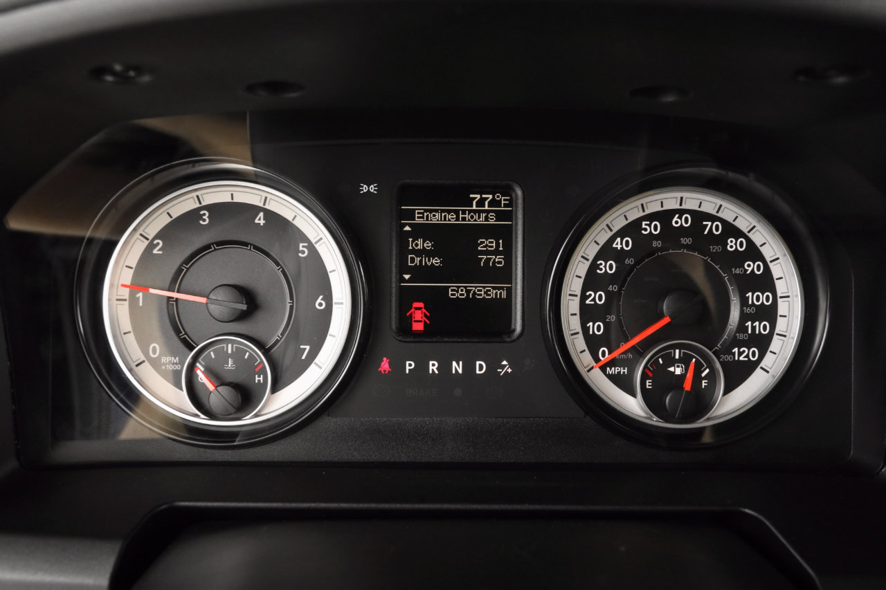 Used 2017 RAM 1500 ST w/ SXT Appearance Group image 20