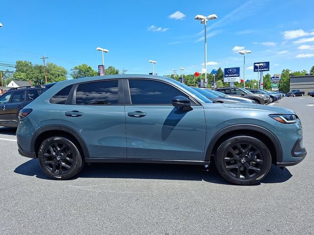 Used 2025 Honda HR-V Sport image 9