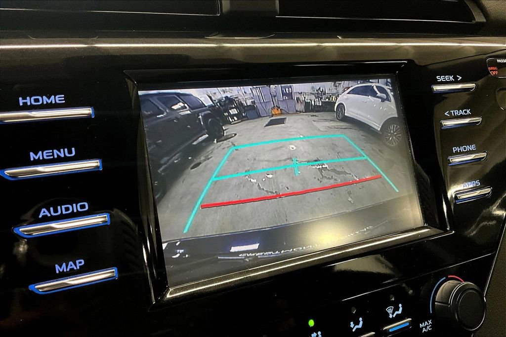 Used 2019 Toyota Camry LE image 14