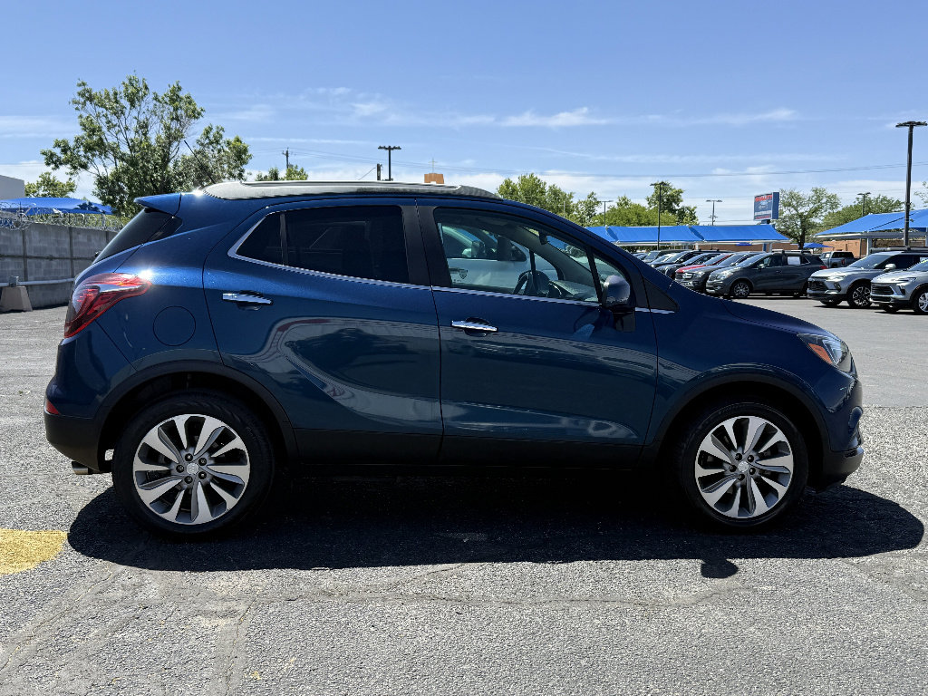 Used 2020 Buick Encore Preferred w/ Safety Package FWD image 4