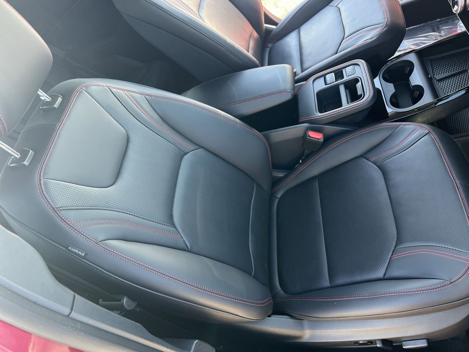 Used 2025 Ford Mustang Mach-E Premium w/ Sport Appearance Package image 27