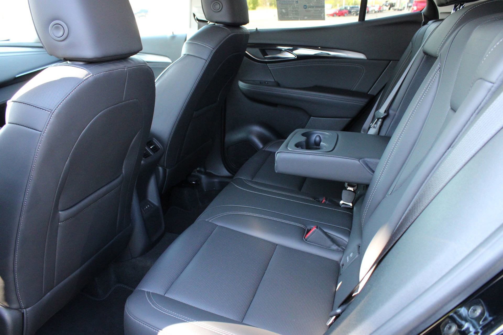 Used 2025 Buick Envision Preferred AWD/4WD image 18