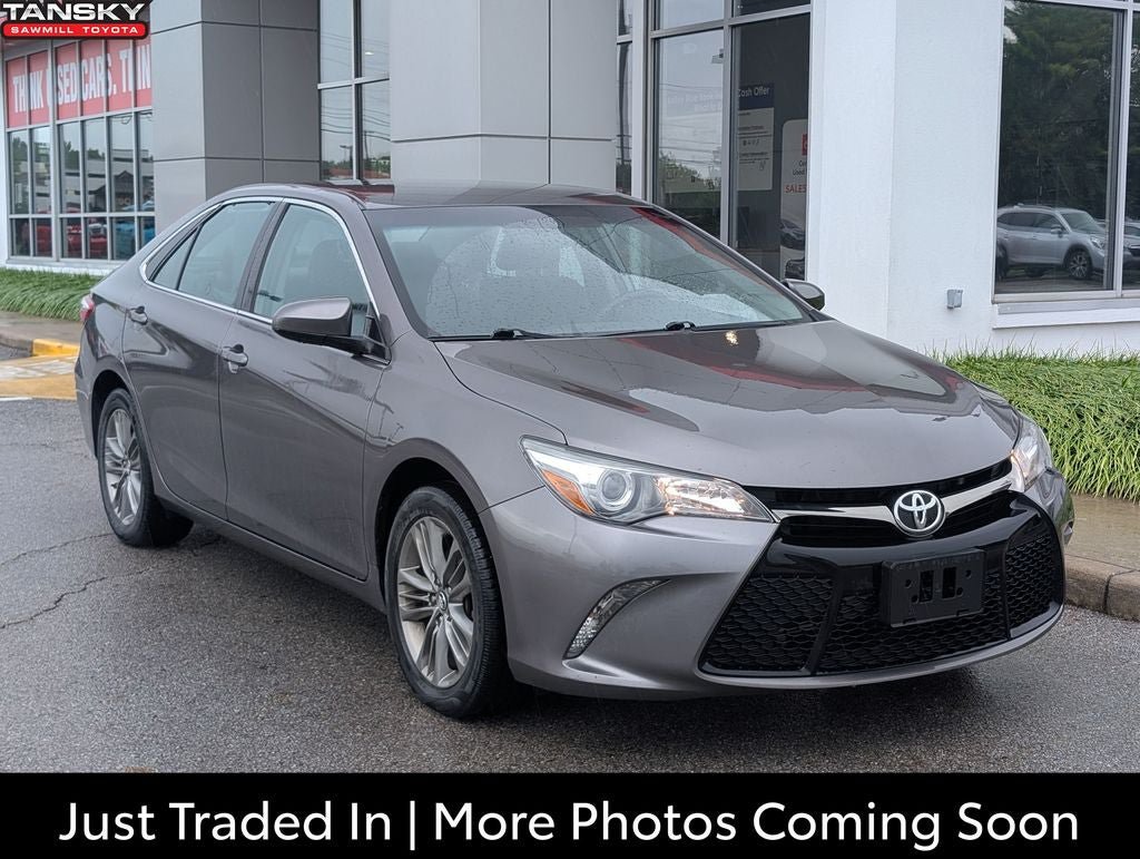 Used 2017 Toyota Camry SE w/ Protection Package (Q1) FWD image 1