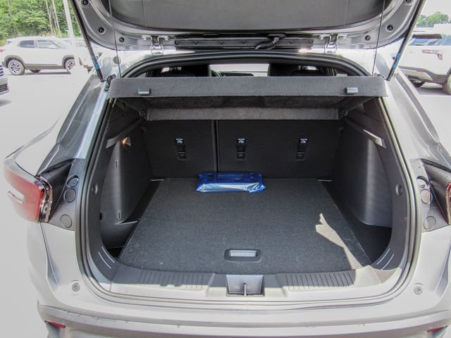 New 2025 Chevrolet Trax RS w/ Driver Confidence Package image 10