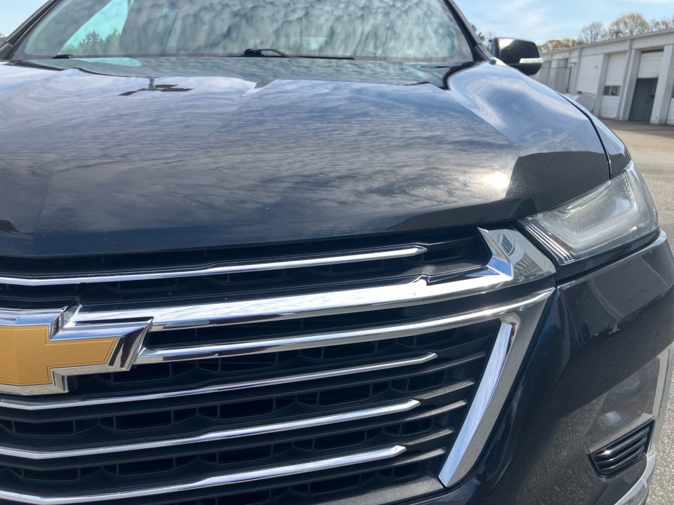 Used 2022 Chevrolet Traverse LT image 30