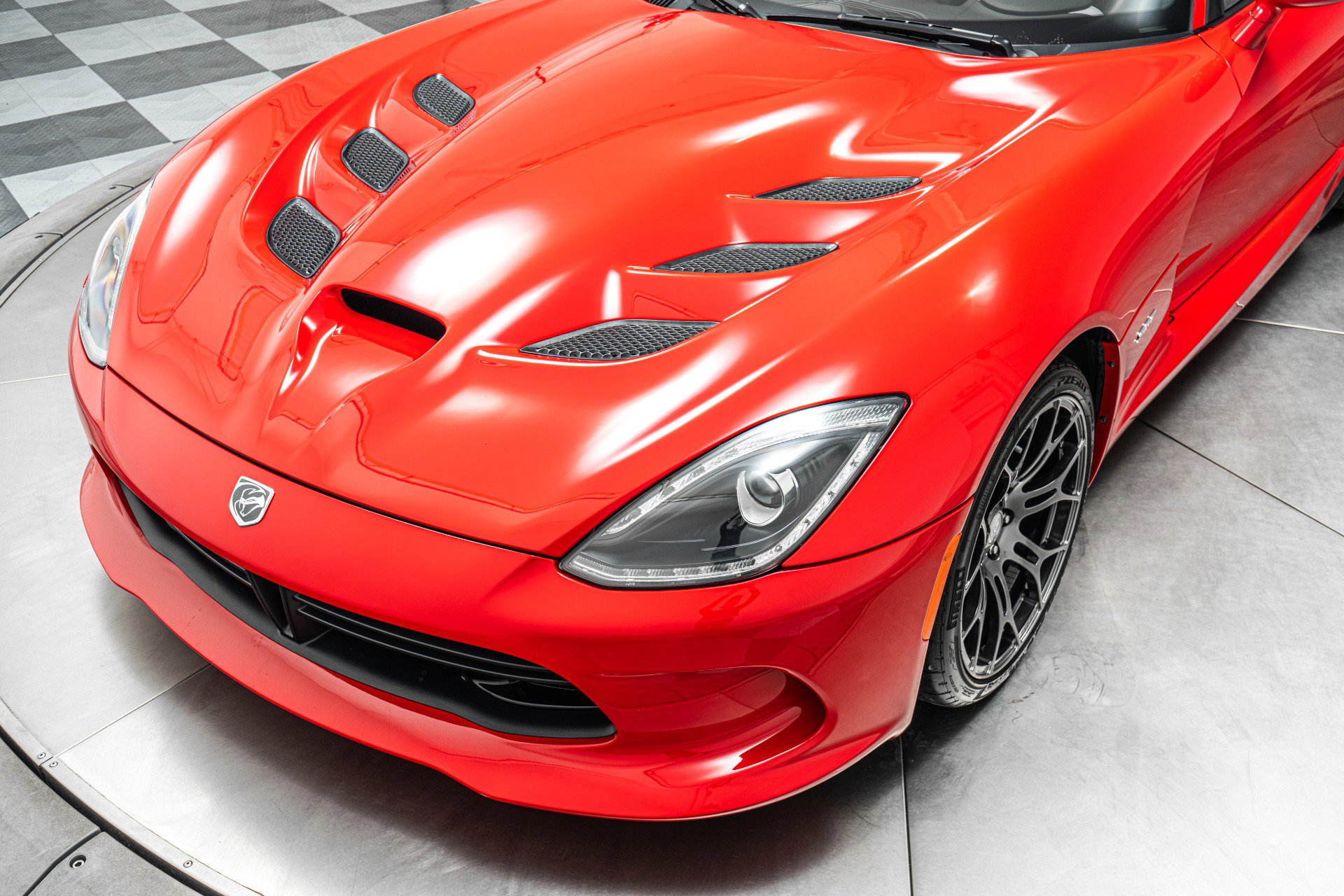 Used 2013 SRT Viper SRT-10 w/ Track Pkg RWD image 34