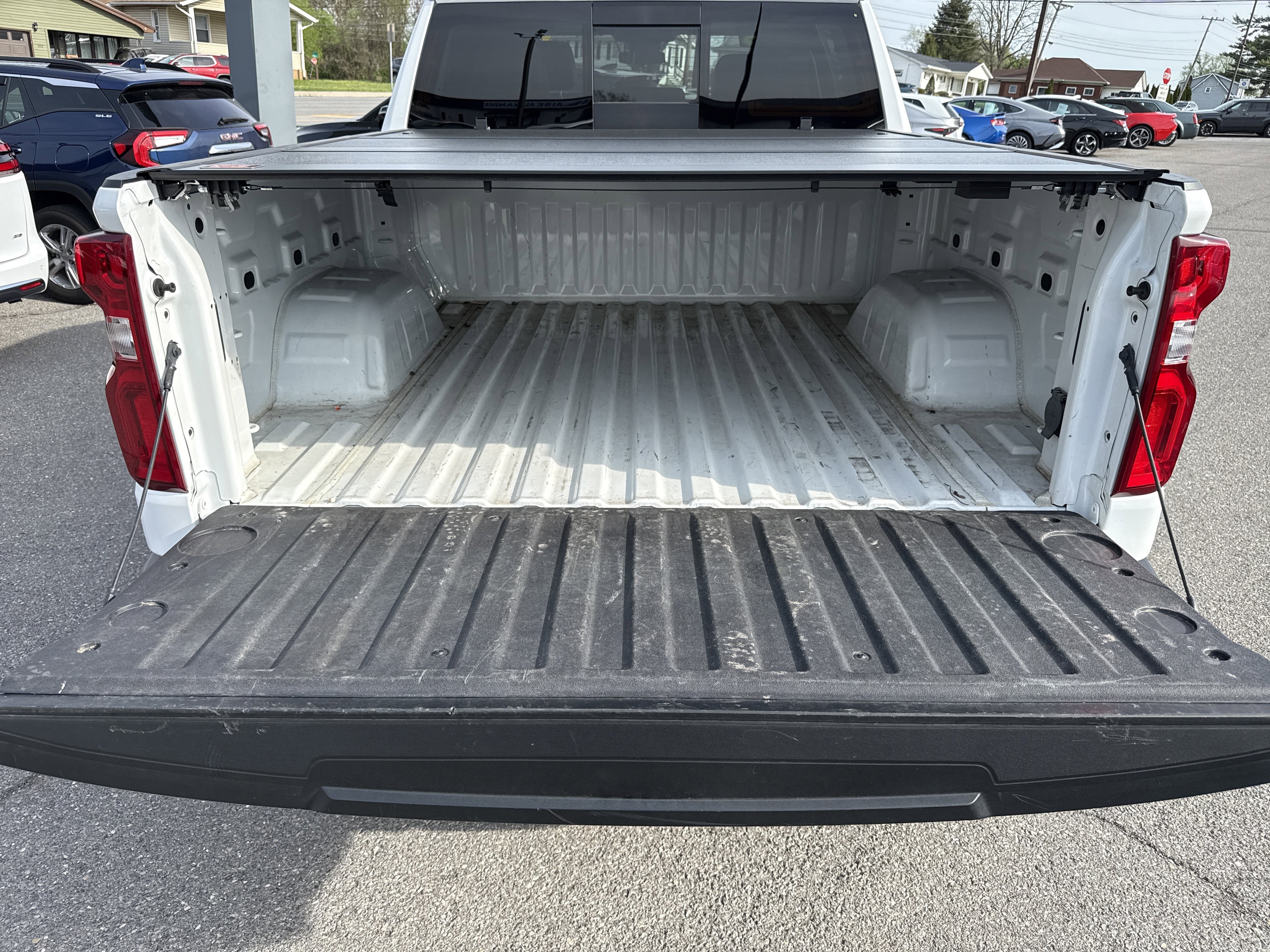 Used 2023 Chevrolet Silverado 1500 LT Trail Boss w/ Convenience Package II image 6