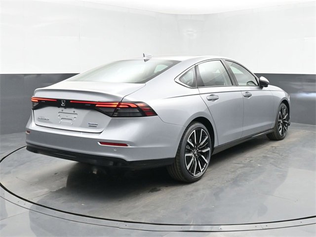 Used 2025 Honda Accord Touring image 10