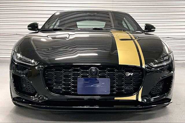New 2024 Jaguar F-TYPE R image 2