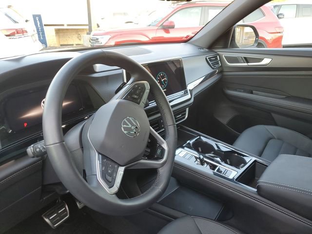 Certified 2026 Volkswagen Atlas Cross Sport SEL R-Line image 19