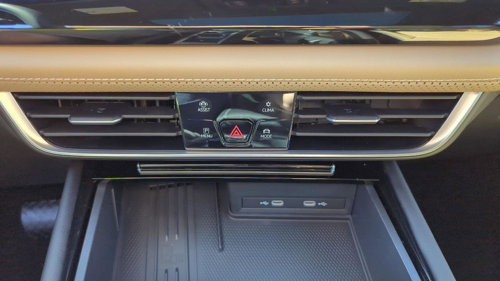 New 2026 Volkswagen Atlas Cross Sport SE image 26