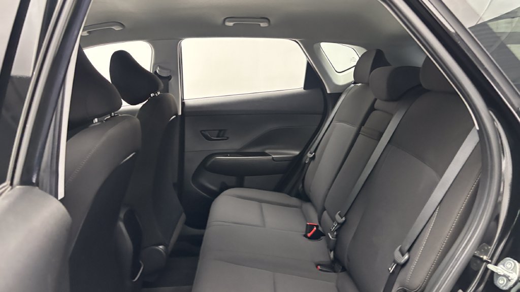 Used 2024 Hyundai Kona SE AWD/4WD image 31