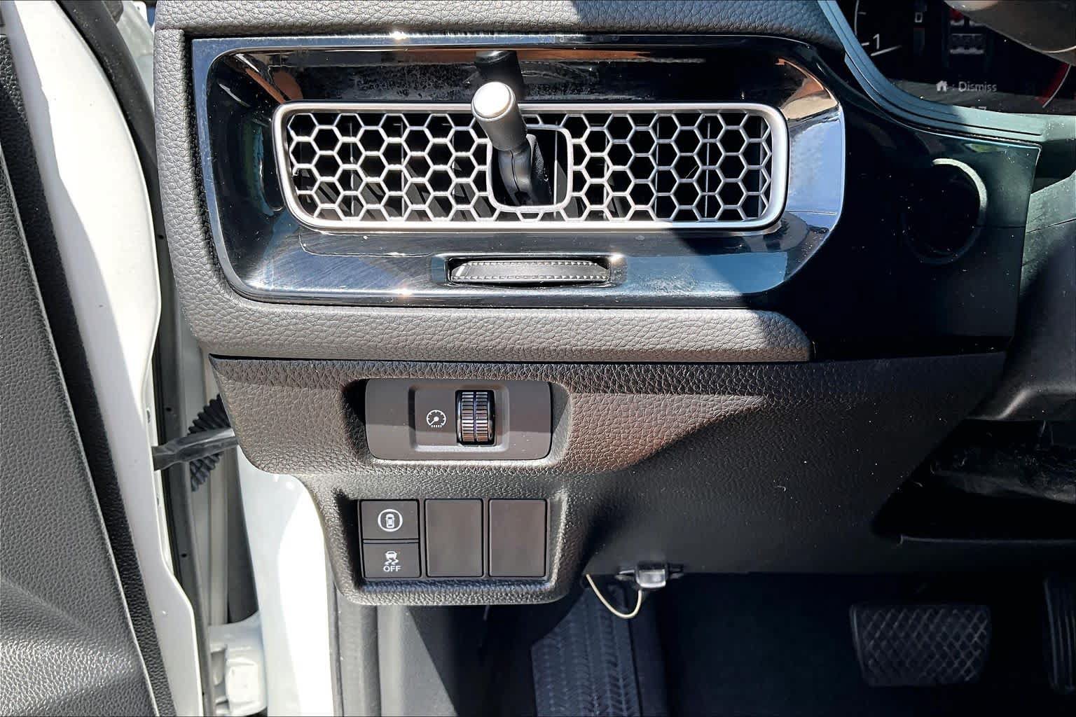 Used 2022 Honda Civic EX image 32