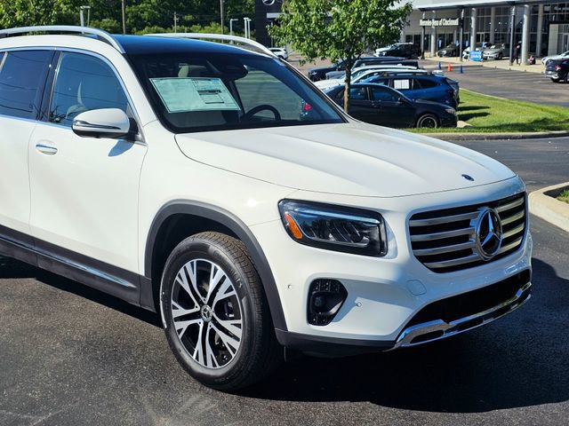 New 2026 Mercedes-Benz GLB 250 4MATIC image 2
