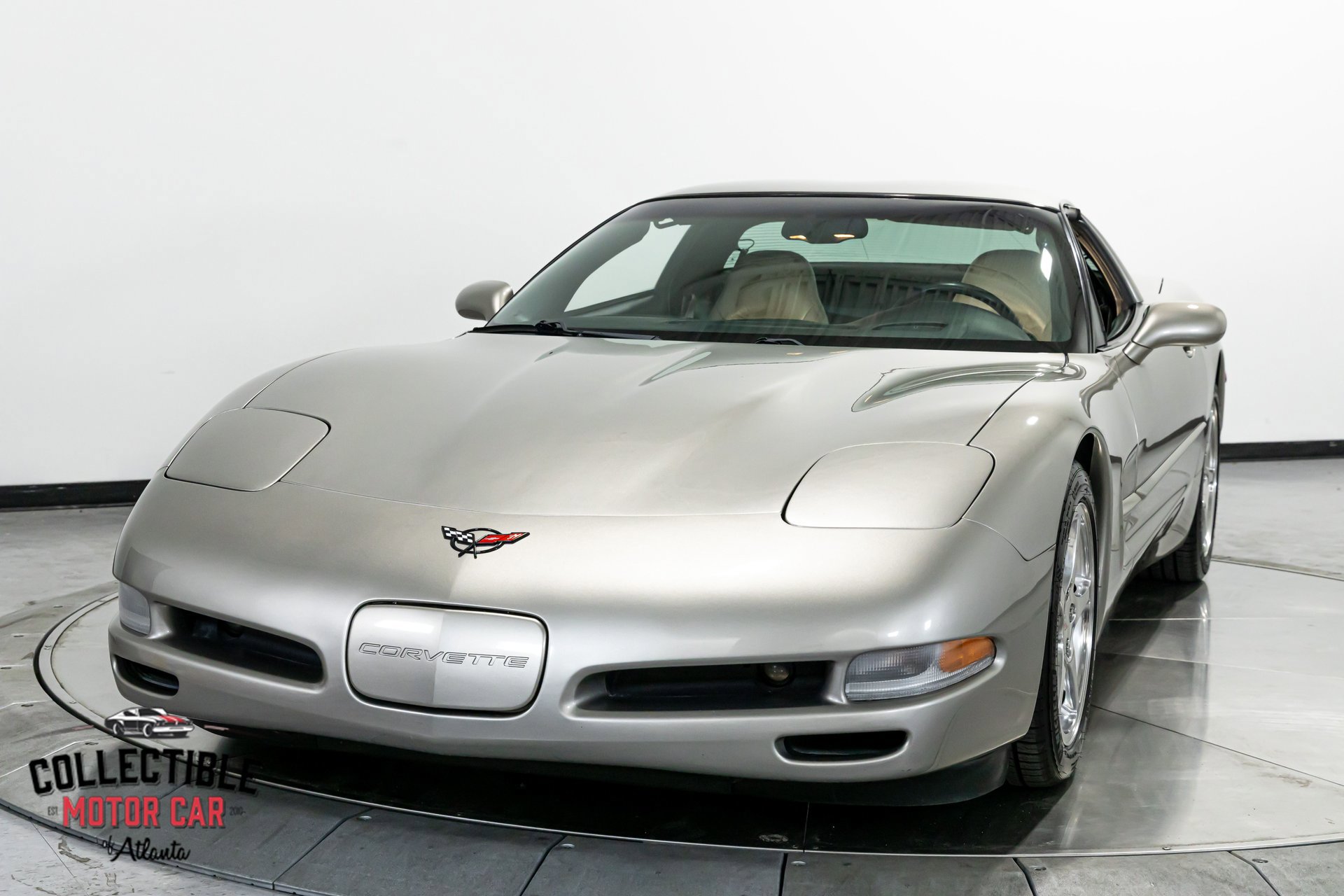 Used 2000 Chevrolet Corvette Coupe w/ Memory Pkg image 25
