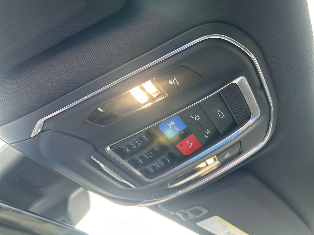 New 2026 Jeep Grand Cherokee Limited image 44