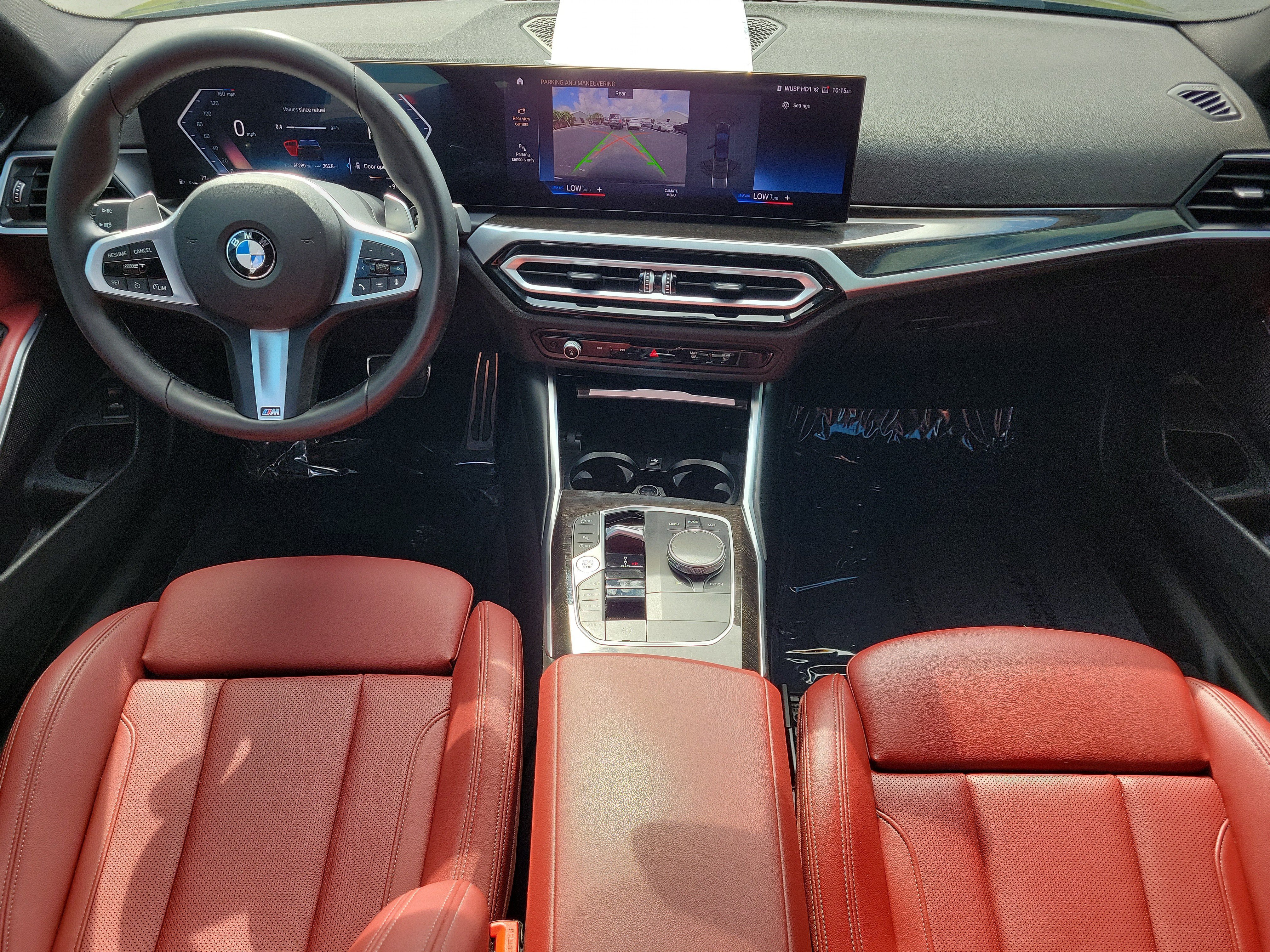 Used 2024 BMW 330i Sedan w/ M Sport Package RWD image 12