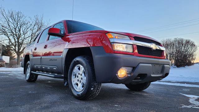 Used 2003 Chevrolet Avalanche 4x4 w/ Suspension Package, Off-Road image 7