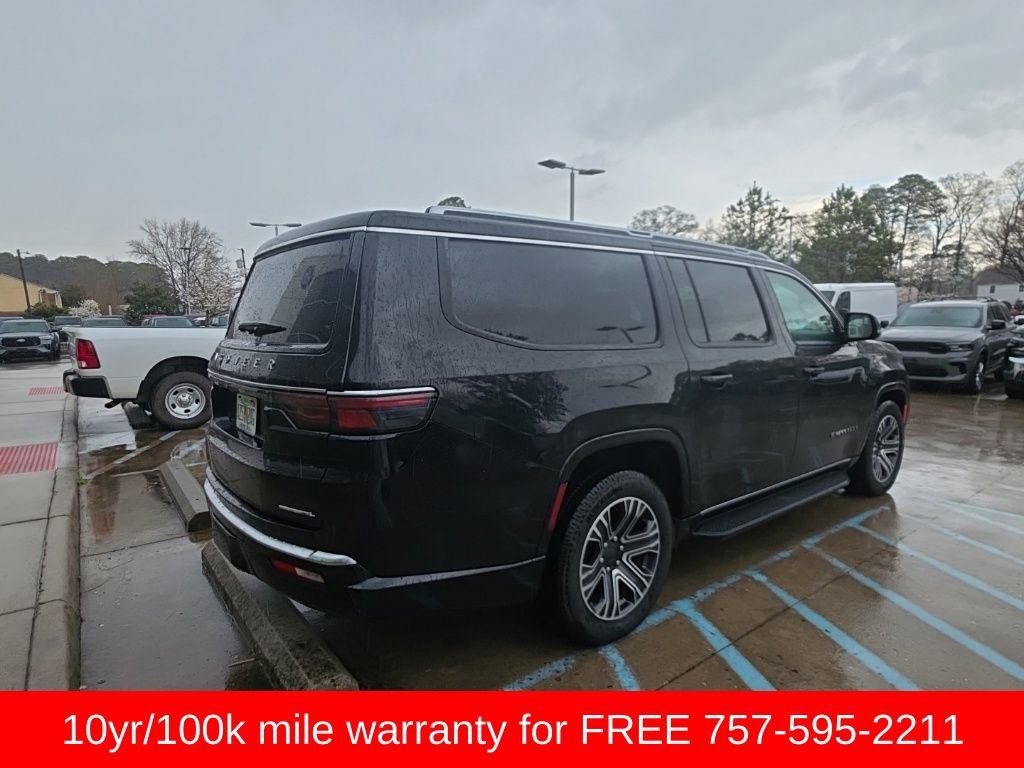 Used 2023 Jeep Wagoneer L Series II image 5