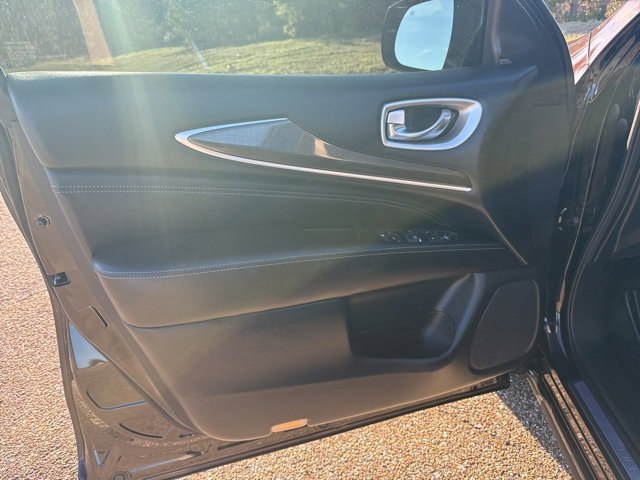 Used 2020 INFINITI QX60 Pure image 18