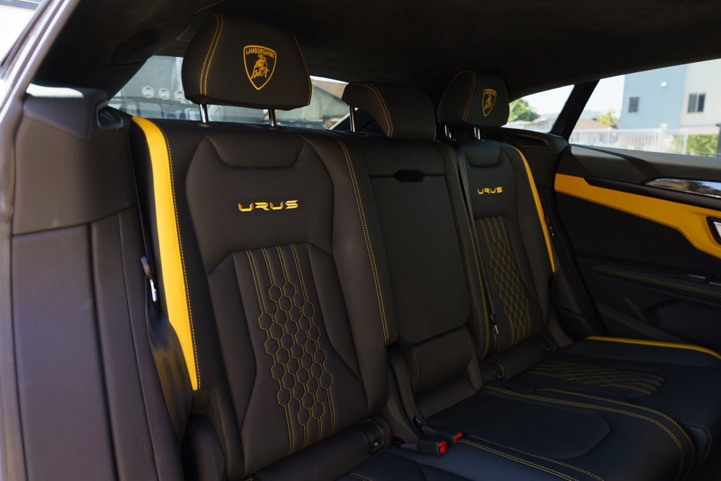 Used 2024 Lamborghini Urus S AWD/4WD image 24