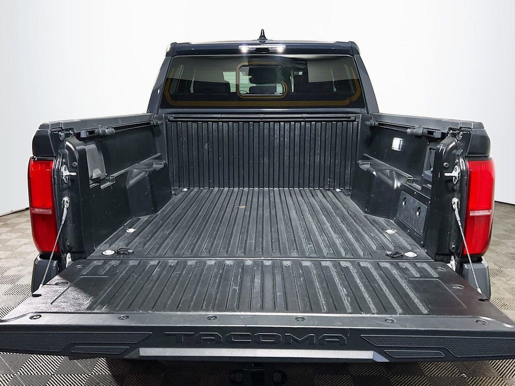 Certified 2024 Toyota Tacoma TRD Off-Road w/ TRD Off Road Upgrade Package AWD/4WD image 22