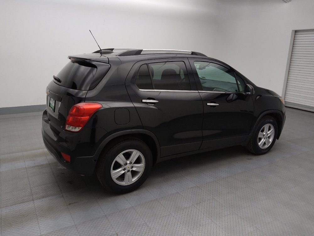 Used 2020 Chevrolet Trax LT w/ LT Convenience Package image 10