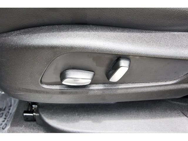 Used 2025 Cadillac XT5 Luxury FWD image 27