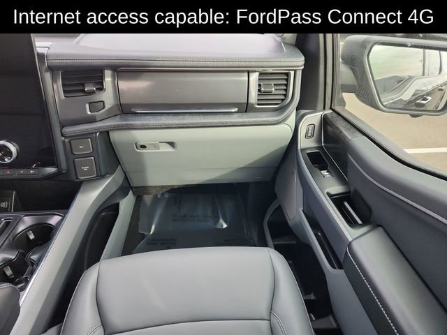 Used 2025 Ford F150 Lightning Flash image 24